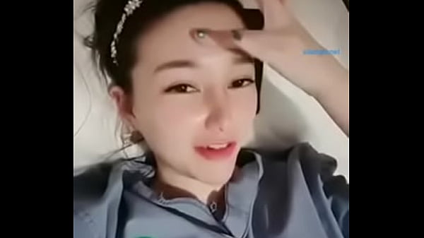 Video Live Penuh: Cewek Asia Menggoda Tukang Pijat Hingga Tak Kuasa Menahan Nafsu