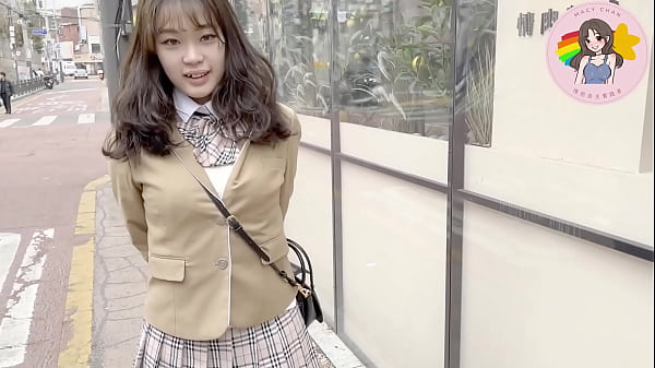 香港av女郎macy Chan：冬日韓式校服下的情慾解放之旅