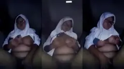 Gadis Sma Berhijab Montok Berkacamata