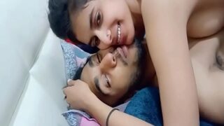 Video Mesum Cewek India Sama Pacar Bejadnya Di Kamar Hotel, Bikin Makin Pengen