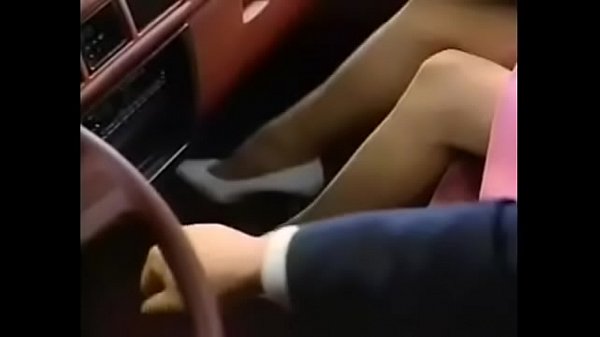 Tonton Iklan Lama Hyundai Grace 1987-1995, Bikin Kamu Pengen Ngerasain Gaya Korea Yang Seksi Banget