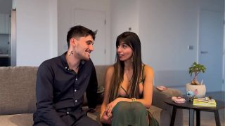 Menggoda Istri Syekh Arab Hingga Tergoda – Aaliyah Yasin