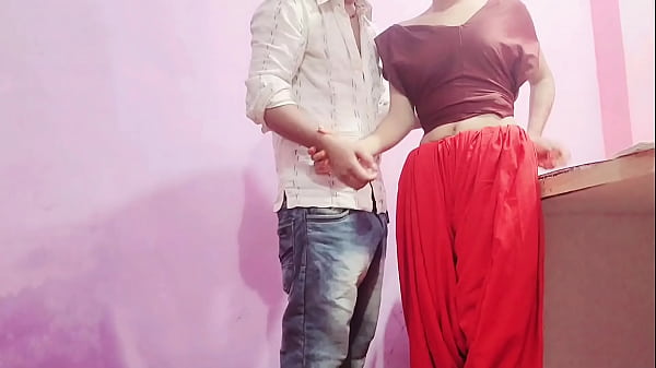 भाभी को बोला, “आज तो तेरी चूत मेरे लिए ही बनी है”