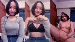 Atifah Tiktokers Cantik Muka Imut, Nafsu Berat Colmek Sambil Mendesah Ngeres.