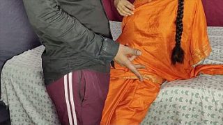 Dever Ne Desi Bhabhi Ki Chut Ki Pyaas Bujhai, Garmi Bhara Raat Ka Khel