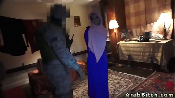 Local Cewek Kerja Siap Digoyang Habis, Buntut Babi Dan Kontol Arab Masukin Semua