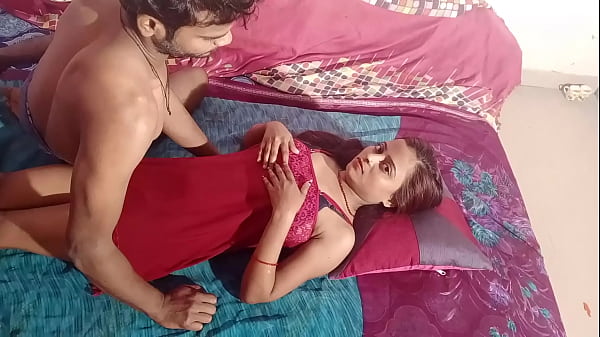 Ibu Rumah Tangga India Paling Hot, Montok, Dan Binal Digarap Suami Sendiri Pake Audio Hindi Bikin Makin Basah.