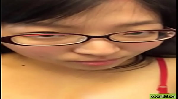 Ngentot Bareng Cewek Asia Di Webcam, Video Porno Amatir Bikin Crot