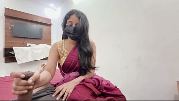 Bhabhi India Lagi Ngentot Suami Sendiri Di Rumah, Suara Romantis Hindi Bikin Makin Panas.