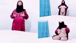 Arab Ratu Niqab Pamer Dada Montok Sange