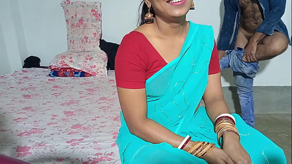दोस्त की बीवी को जब मेरे घर बुलाया, तो उसकी गर्म चुदाई से कमरा गरम हो गया, भाभी की चीखें हिंदी में साफ सुनाई दीं