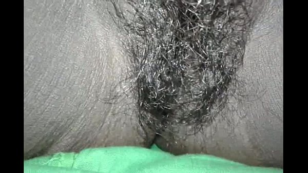 4 Cewek Desi Pamer Bulu Memek Basahnya
