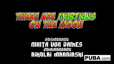 Kosmonot Rusia Nikita Von James Disuruh Jendralnya Tutup Mulut Sambil Ngeliatin Paha Montoknya.