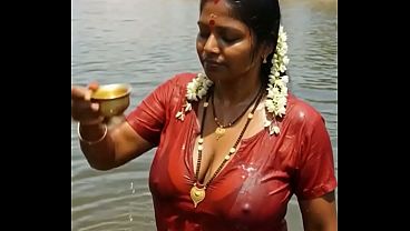 Desi Bhabhi Ai, Seksi Banget Bikin Pengen