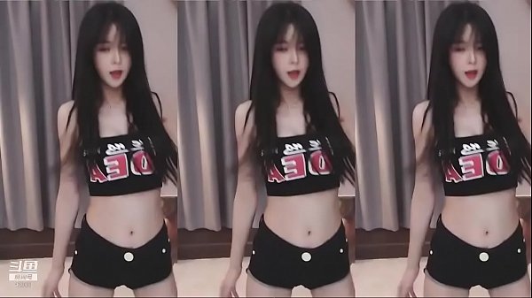 Cô Gái Trung Quốc Uốn éo Thân Hình Nóng Bỏng, Mê Hoặc Mọi ánh Nhìn