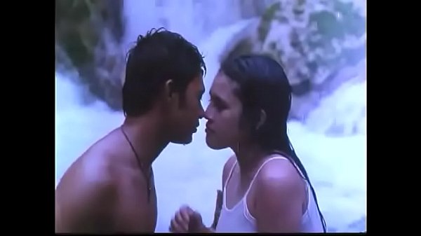 Tontonan Panas Dari Film-film Mainstream Yang Menampilkan Ketelanjangan Tiongkok Yang Seksi Dan Menggoda