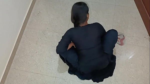 Cewek Pembantu Desi India Lagi Digenjot Sama Majikan, Suara Hindi Jelas, Pussy Muncrat Kena Kontol