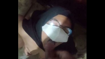 Cewek Indonesia Crot Di Kamar Mandi Sambil Nelen Air Seni