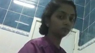 Bidan Tamil Nadu Pamer Bugil Di Kamar Mandi, Selfie Mms Bikin Makin Greget