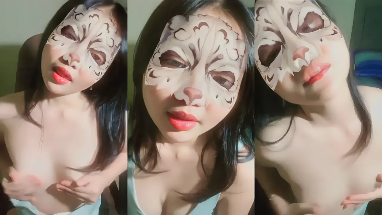 Kenalin Nih Nissie, Cewek Tocil Baru, Host Barbar Yang Bikin Mimpi Basah Lo Jadi Kenyataan.
