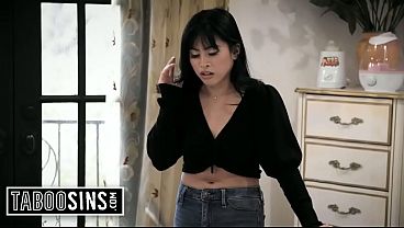 Gue Butuh Kontol Kenceng Buat Bikin Perut Gue Makin Gede.