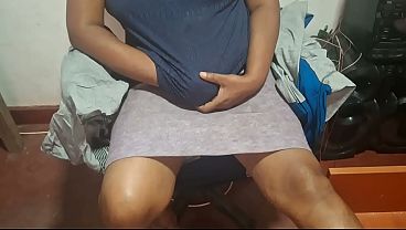 Ibu Tiri India Binal Yang Sembunyi-sembunyi Bikin Malam Panas