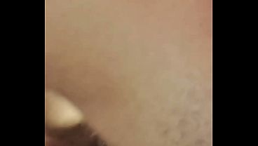 سعودي متشهي يشوف مرته تنتمس قدامه وهو يتفرج على سكس عربي نار، دياثة سعودية