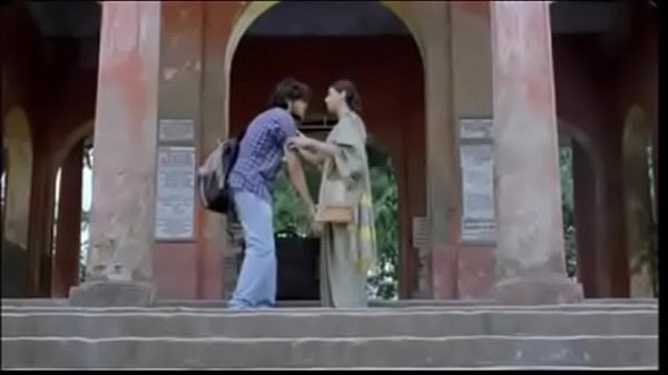 Tonton Video Panas Desi Yang Bikin Ngilu.