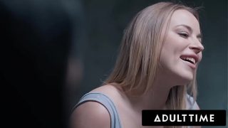 Waktu Dewasa – Cewek Pawg Kecanduan Seks Anna Claire Clouds Goda Polisi Saat Interogasi Jadi Seks Keras Kasar!