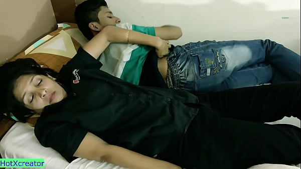 Ngeseks Bareng Kakak Tiri Di Ranjang! Suara Crotannya Bikin Makin Nafsu!
